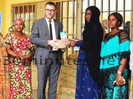 Mécénat : L’Ordre souverain de Malte offre des médicaments et des vivres la pouponnière de Bamako